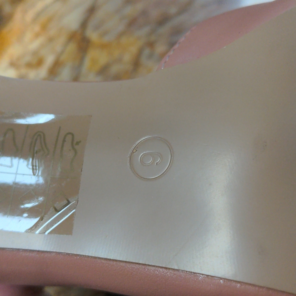 GLAMOROUS Heels NEW - Picture 7 of 11